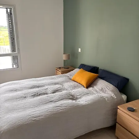 Pavlova : Calme, Vue, Elegant, Spacieux, Sur Et * Montpellier