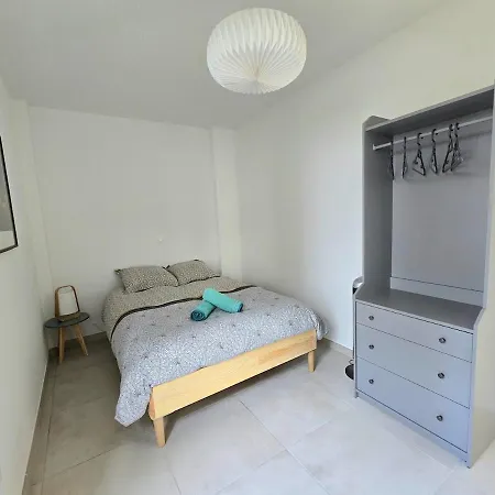 Pavlova : Calme, Vue, Elegant, Spacieux, Sur Et * Montpellier